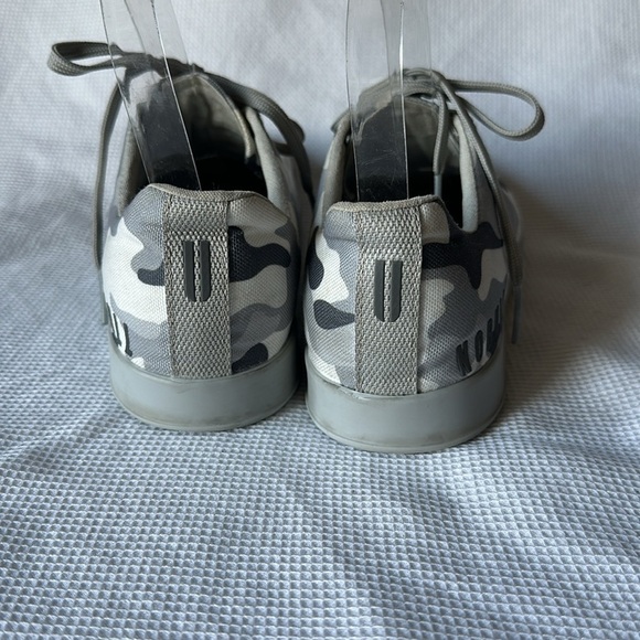 Nobull Arctic Grey Camo Canvas Women's 7.5 Men’s 4 Trainers Shoes - Picture 6 of 11